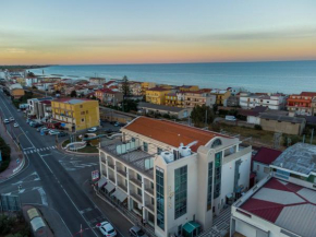 Hotel Napoleon Torre Melissa